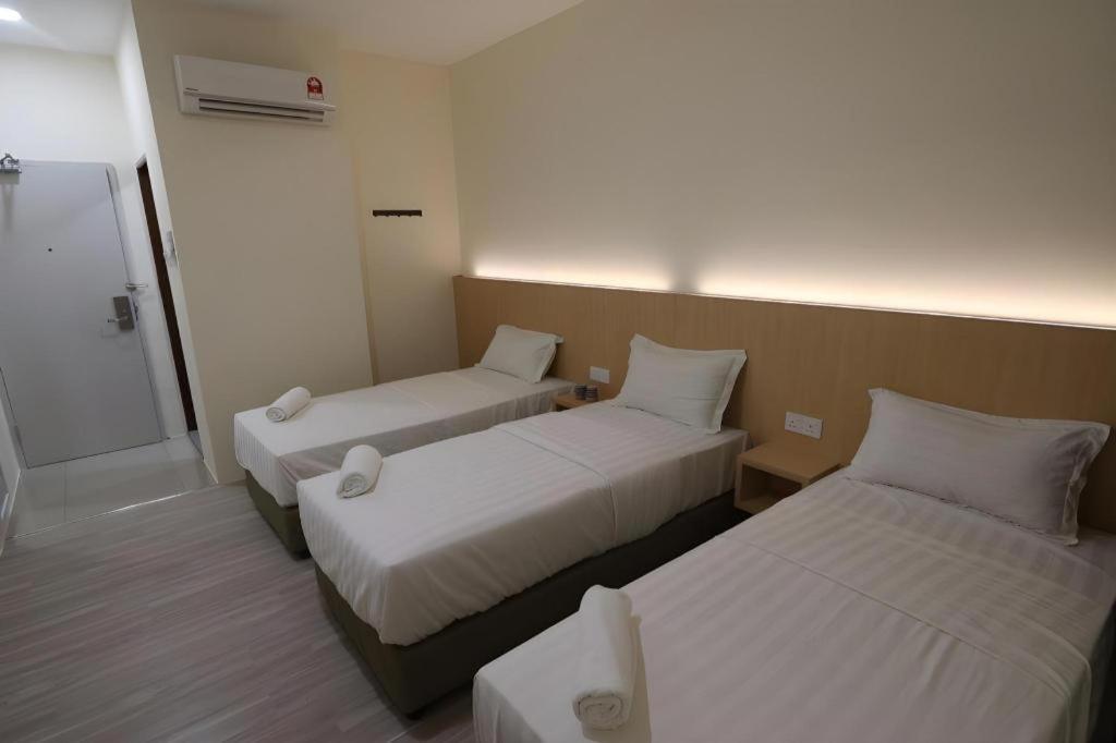 Place2Stay @ Campus Hub กูชิง ภายนอก รูปภาพ