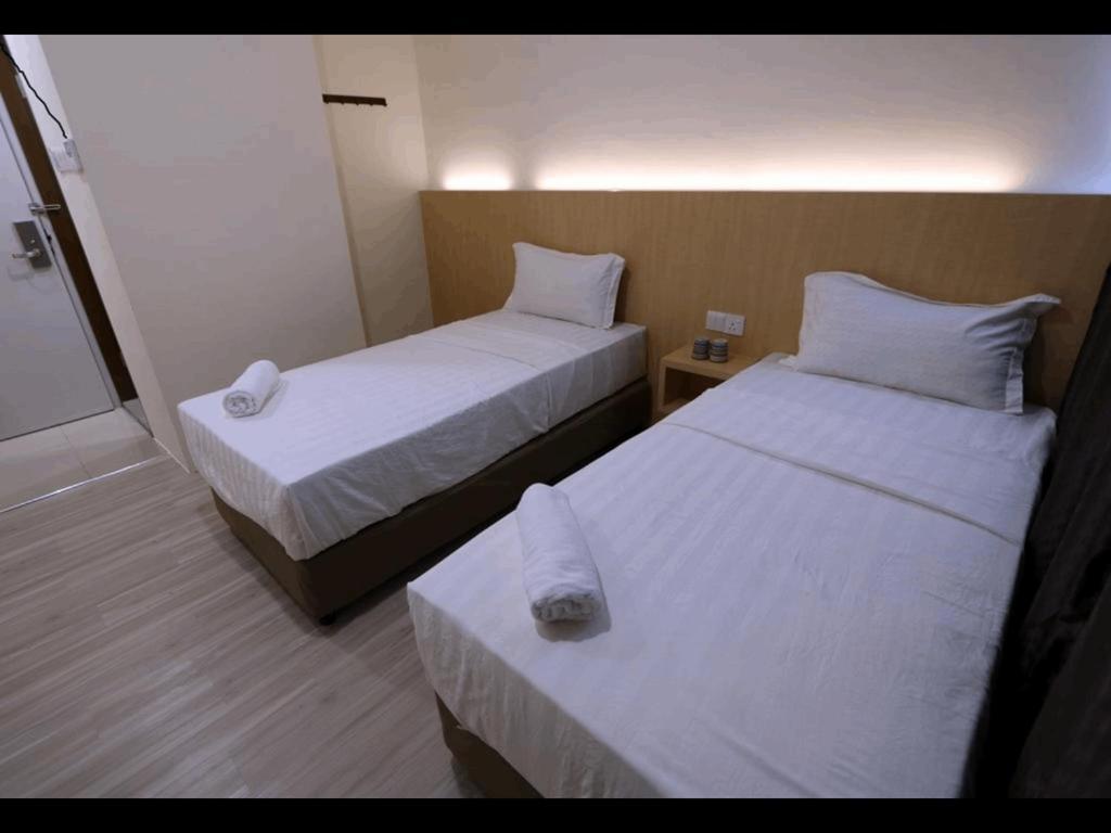 Place2Stay @ Campus Hub กูชิง ภายนอก รูปภาพ