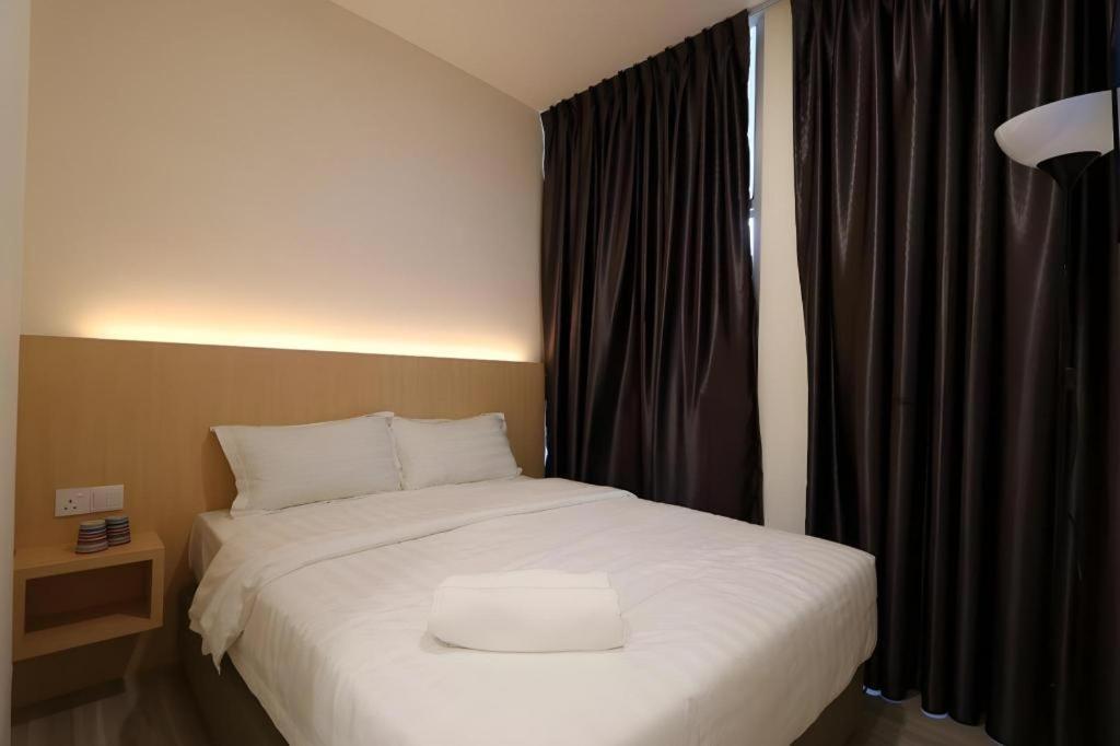 Place2Stay @ Campus Hub กูชิง ภายนอก รูปภาพ