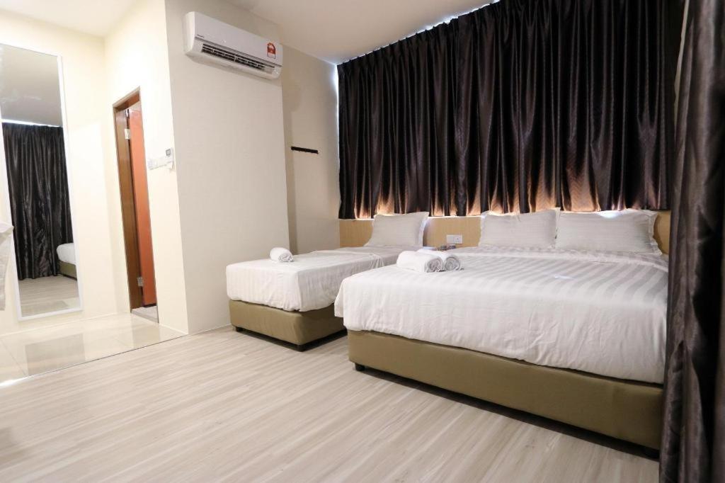 Place2Stay @ Campus Hub กูชิง ภายนอก รูปภาพ