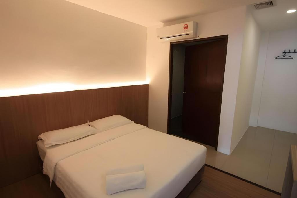 Place2Stay @ Campus Hub กูชิง ภายนอก รูปภาพ
