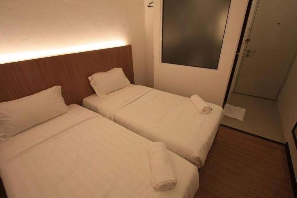 Place2Stay @ Campus Hub กูชิง ภายนอก รูปภาพ
