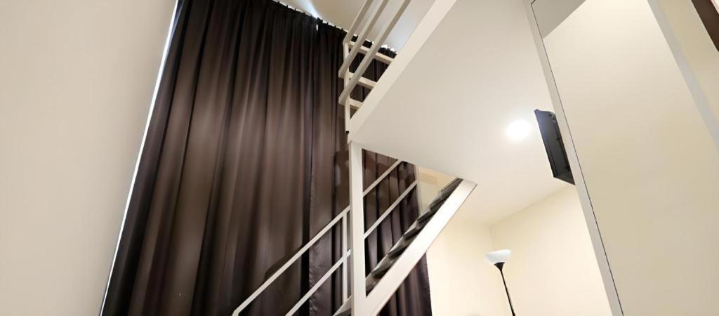Place2Stay @ Campus Hub กูชิง ภายนอก รูปภาพ